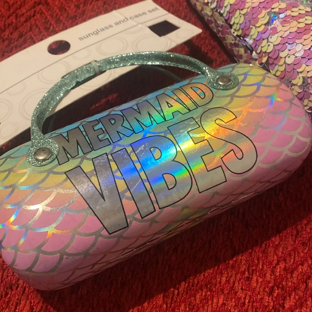 Girl’s glasses case. (No glasses). New